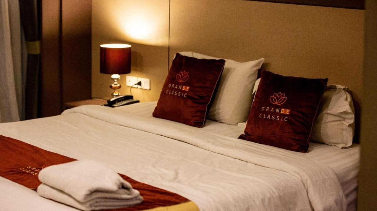 Grande Classic By Goad Avadhess Hospitality 1 Km Walking Street Pattaya Beach Экстерьер фото